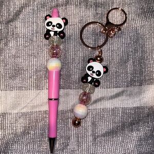 Hand beaded pen/keycgain set